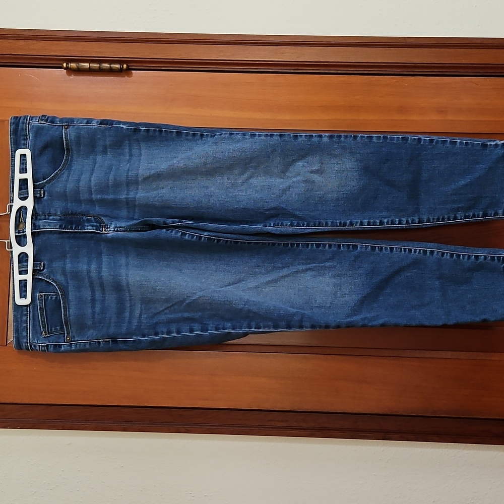 Universal Thread Mid Rise Skinny Blue Jeans 12/31S - EUC